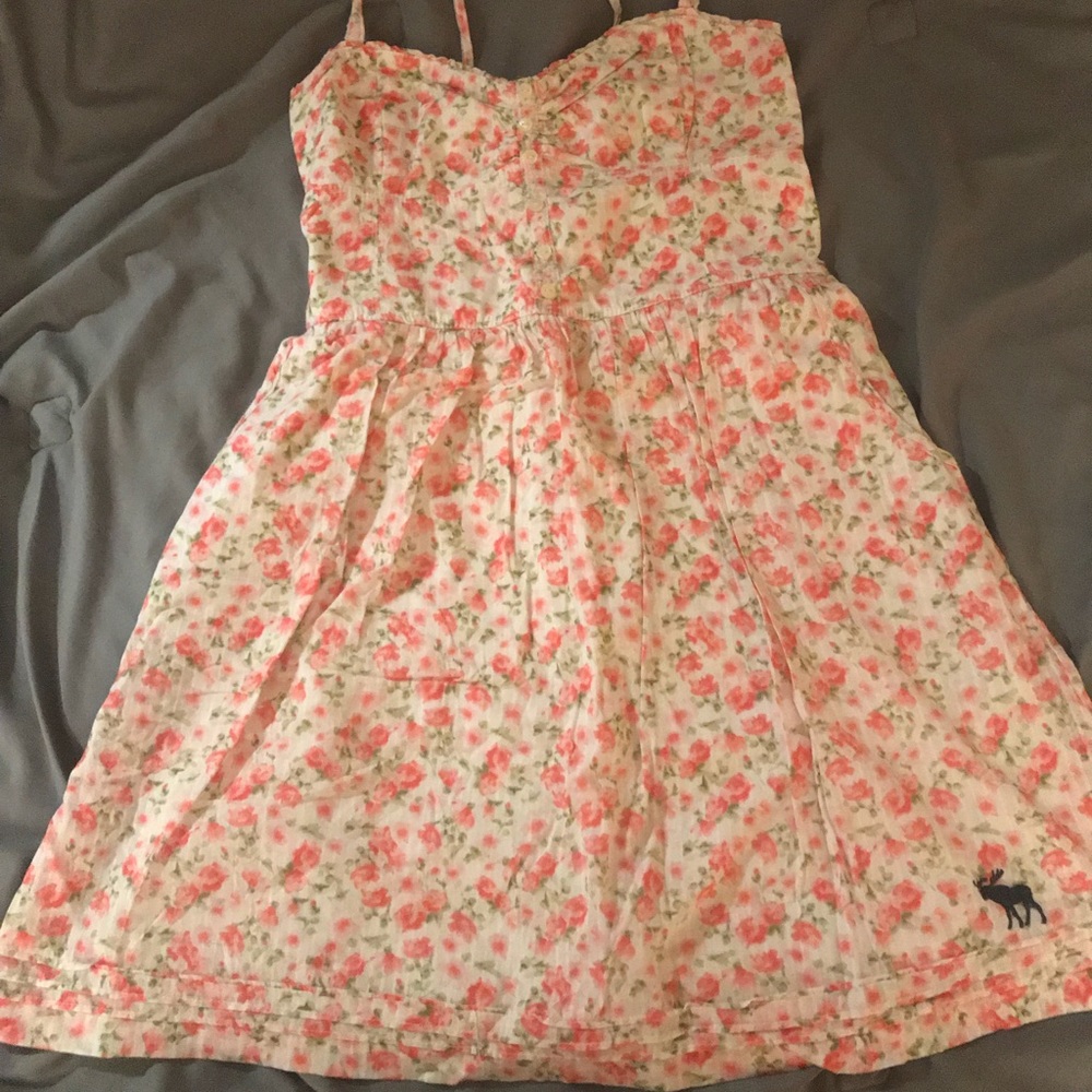 Vintage looking
